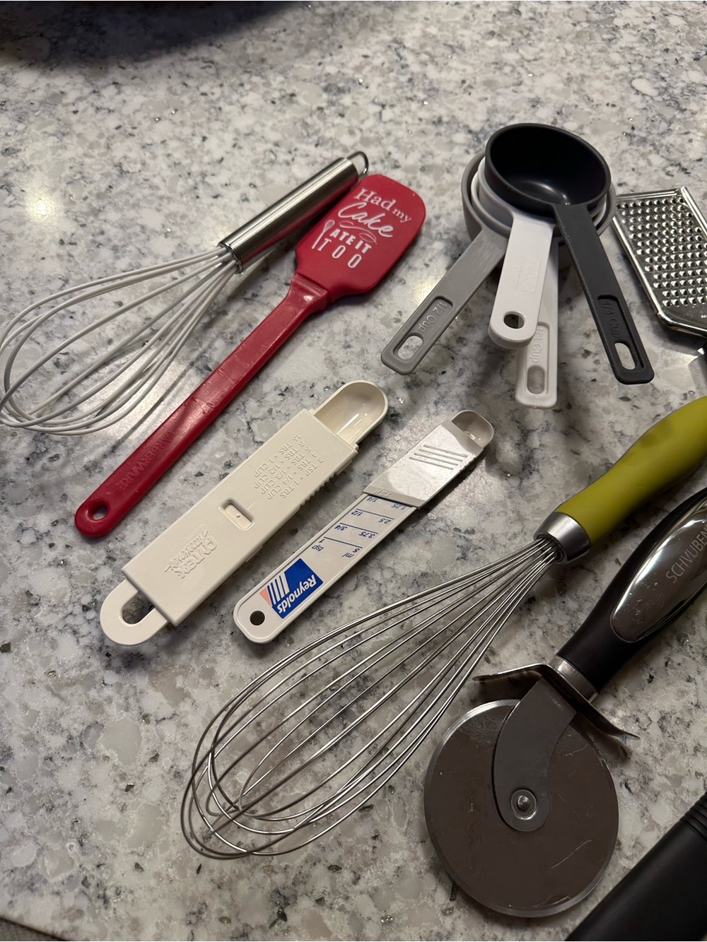 Assorted kitchen tools - Picture 3 of 3